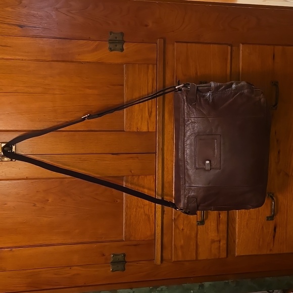 Fossil Atlas EW Brown Leather Messenger Bag - Picture 5 of 12